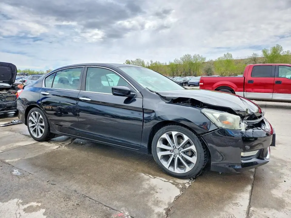 2013 HONDA ACCORD SPORT  