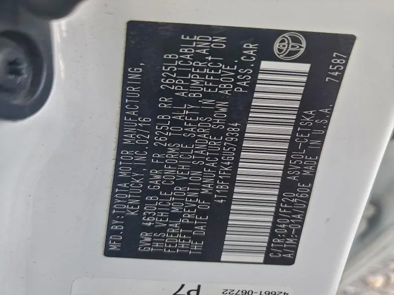 2016 TOYOTA CAMRY LE  