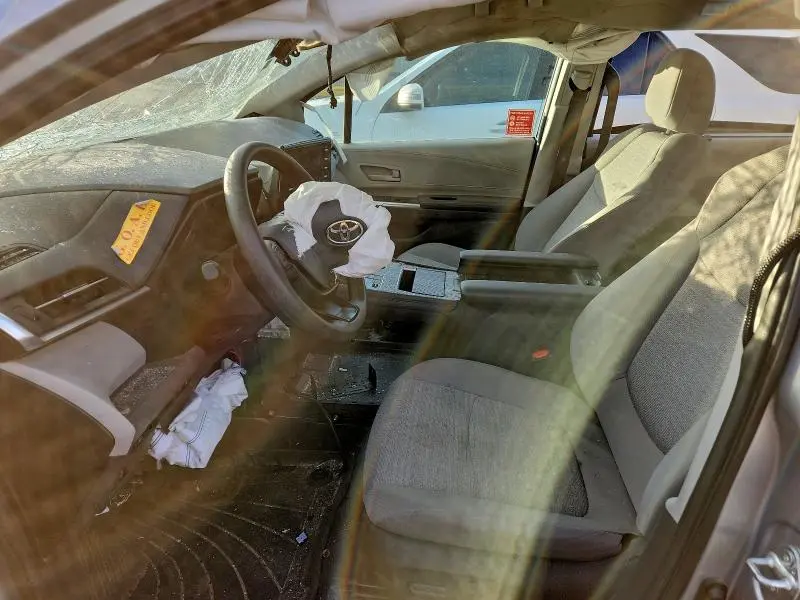 2024 TOYOTA SIENNA LE 8-PASSENGER  