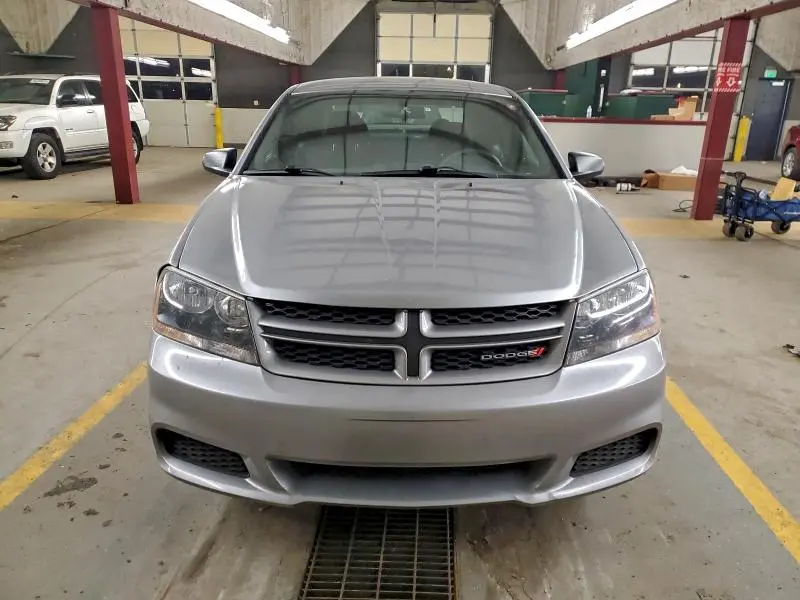 2014 DODGE AVENGER SE  