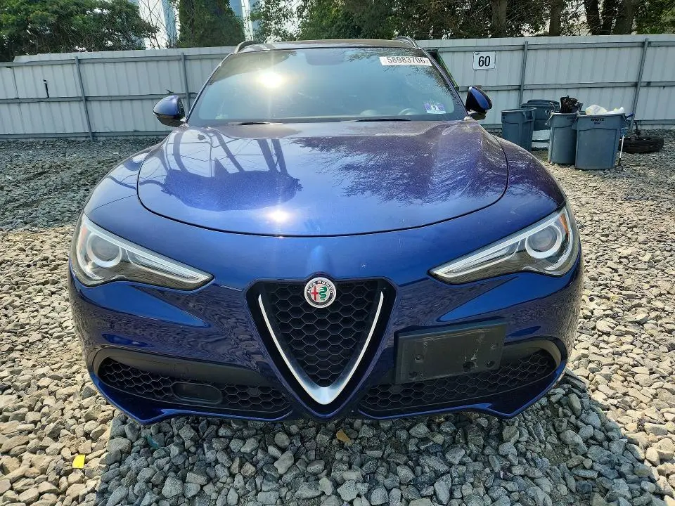 2018 ALFA ROMEO STELVIO TI SPORT  