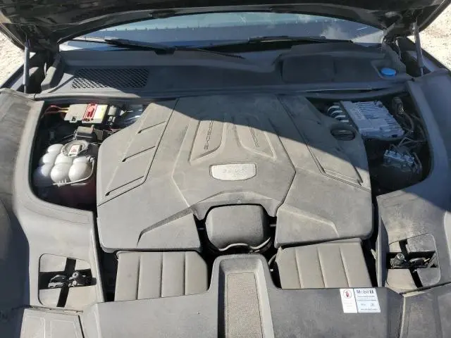2019 PORSCHE CAYENNE S  