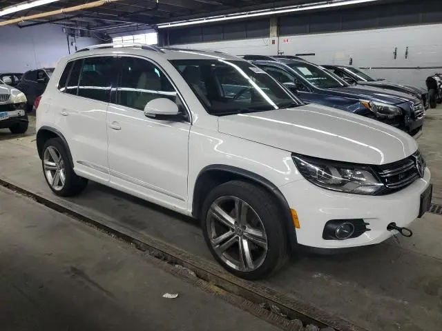 2014 VOLKSWAGEN TIGUAN S  