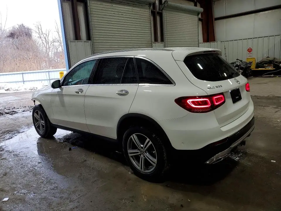 2022 MERCEDES-BENZ GLC 300 4MATIC  