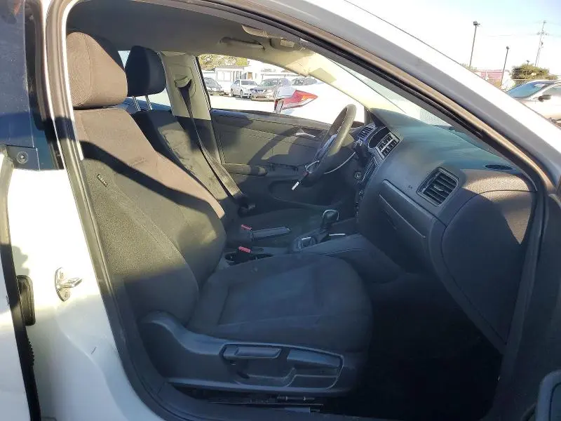 2016 VOLKSWAGEN JETTA S  