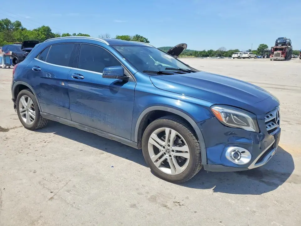 2019 MERCEDES-BENZ GLA   
