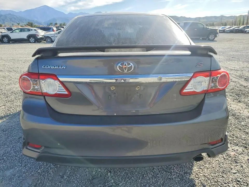 2013 TOYOTA COROLLA S  