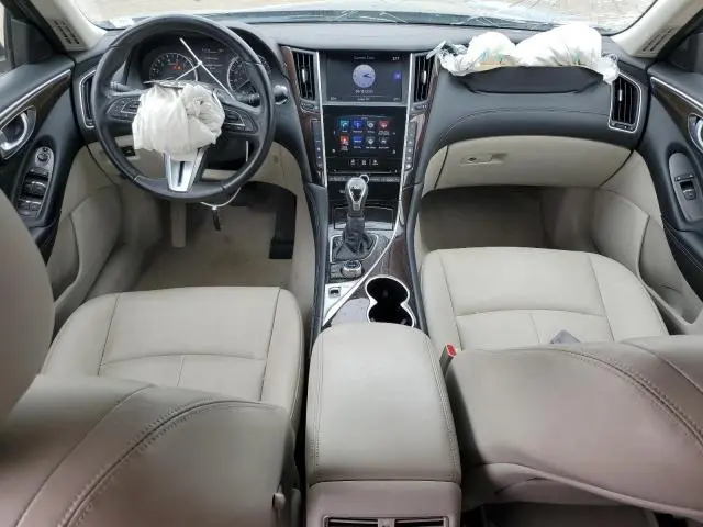 2018 INFINITI Q50 LUXE