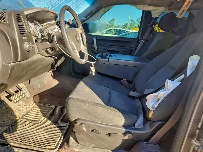 2013 CHEVROLET SILVERADO C1500 LT  