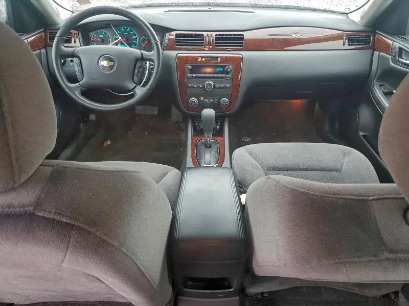 2011 CHEVROLET IMPALA LT  