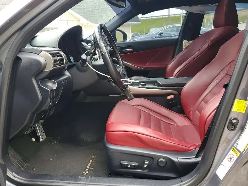 2016 LEXUS IS 300  