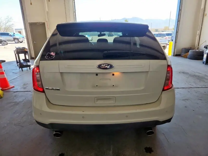 2011 FORD EDGE SE  