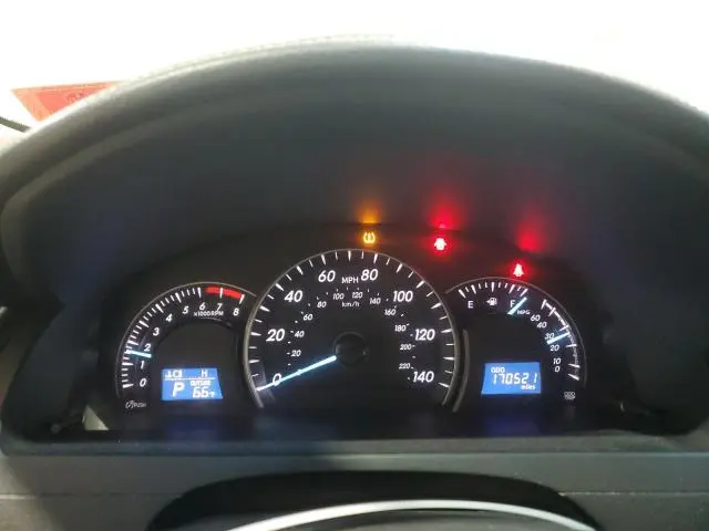 2012 TOYOTA CAMRY BASE  