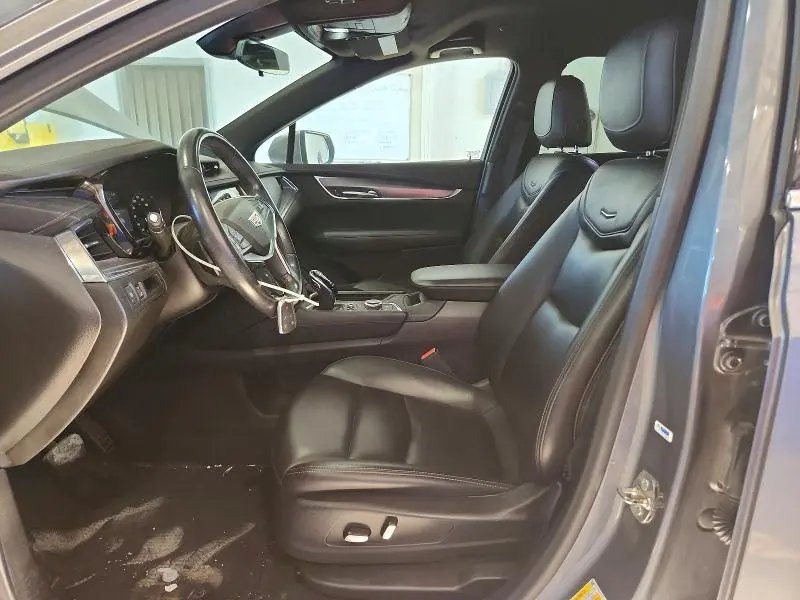 2022 CADILLAC XT5 LUXURY  