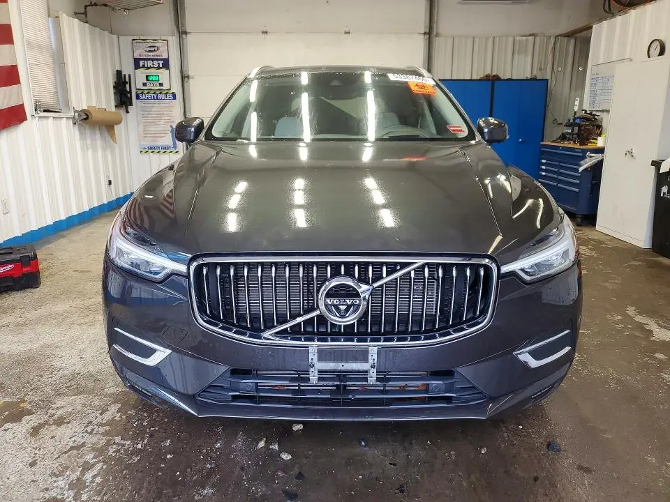 2021 VOLVO XC60 T5 INSCRIPTION  