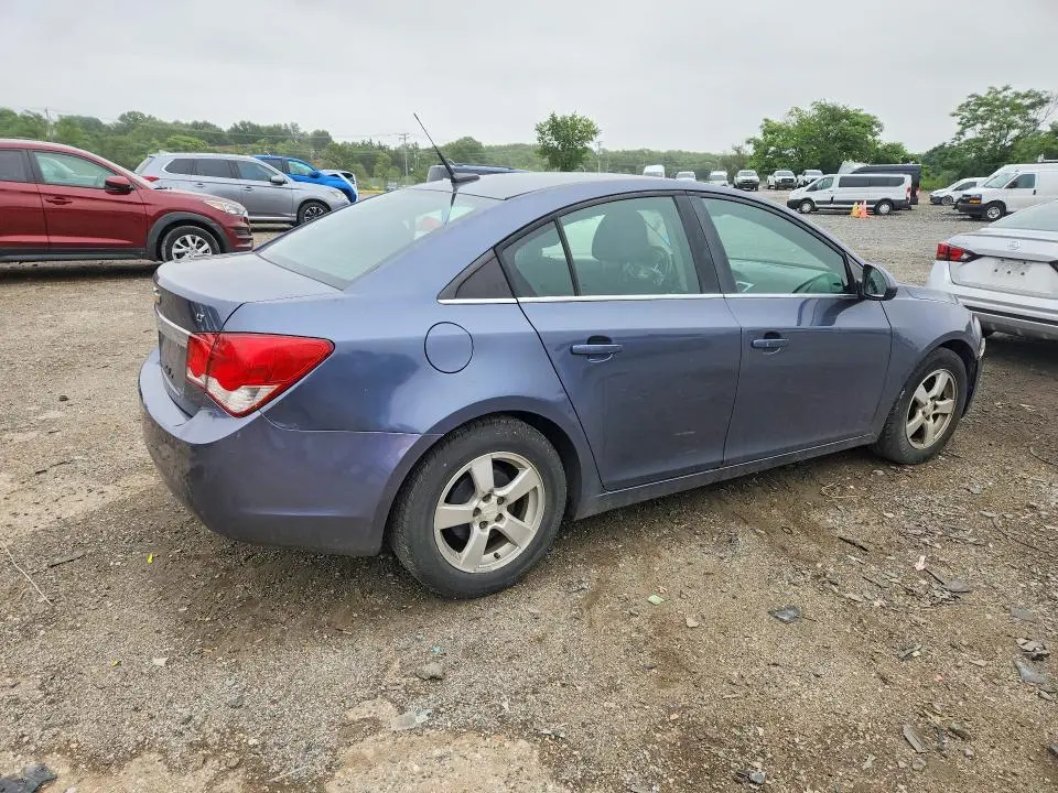 2013 CHEVROLET CRUZE LT  