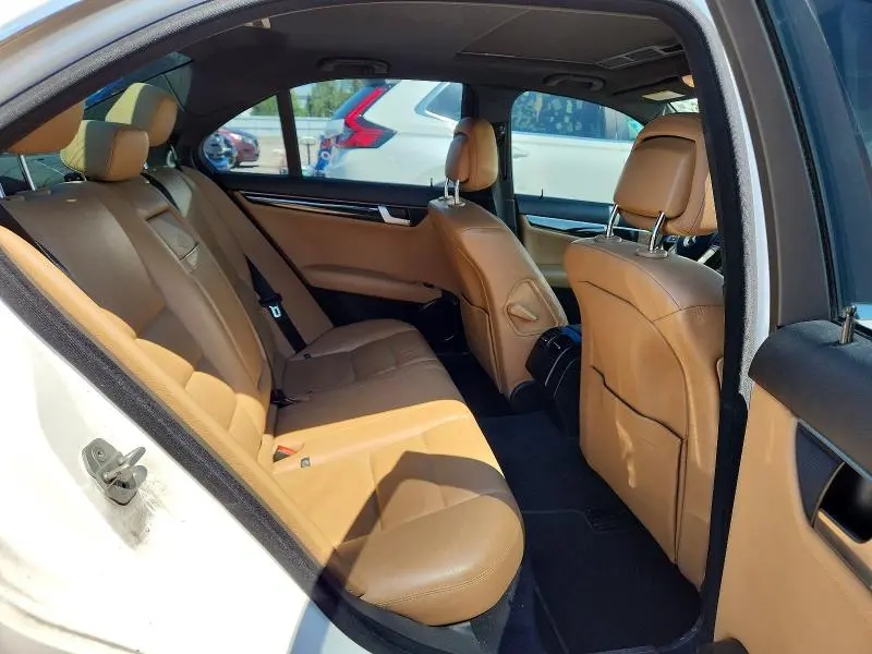 2013 MERCEDES-BENZ C 300 4MATIC  