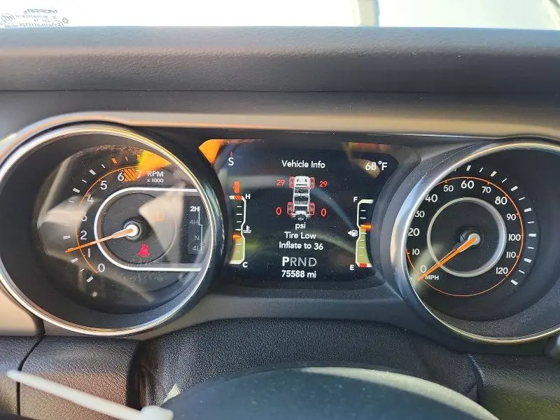 2019 JEEP WRANGLER SPORT  