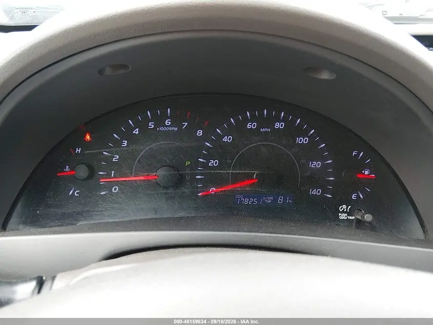 2011 TOYOTA CAMRY LE