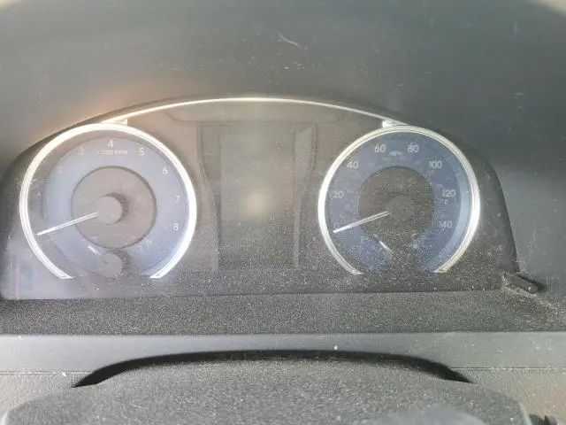 2016 TOYOTA CAMRY LE  