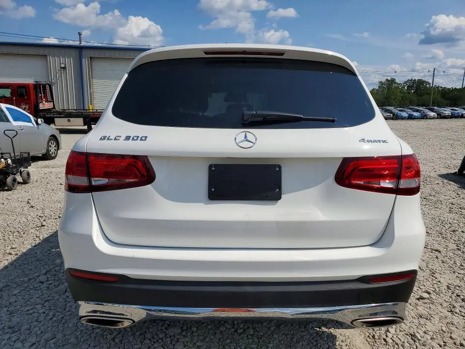 2017 MERCEDES-BENZ GLC 300 4MATIC  