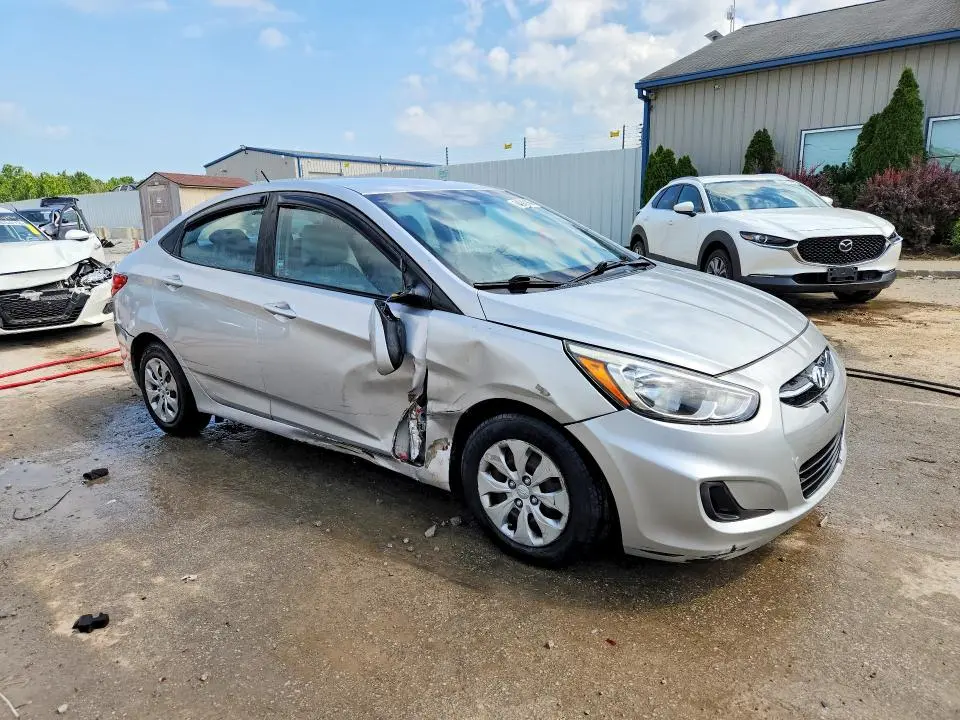 2015 HYUNDAI ACCENT GLS  