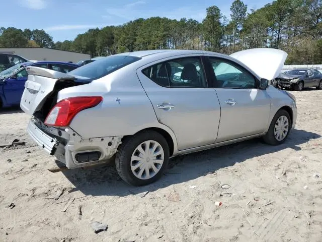 2019 NISSAN VERSA S  
