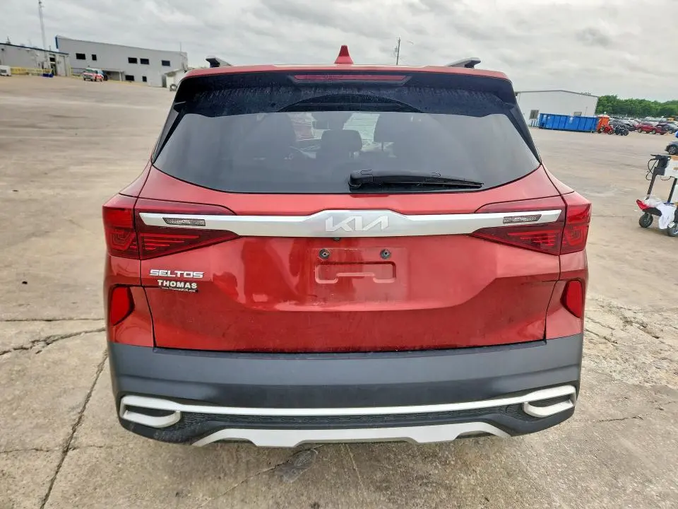2023 KIA SELTOS S  