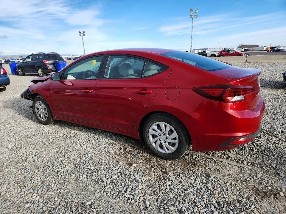 2019 HYUNDAI ELANTRA SE  