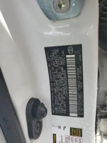 2011 TOYOTA PRIUS   
