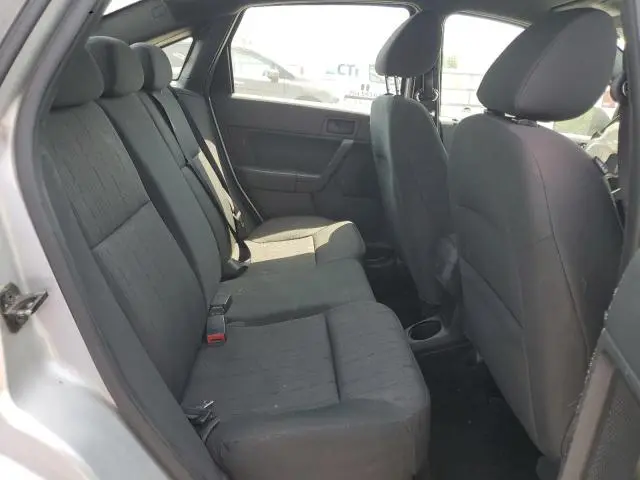 2010 FORD FOCUS SE