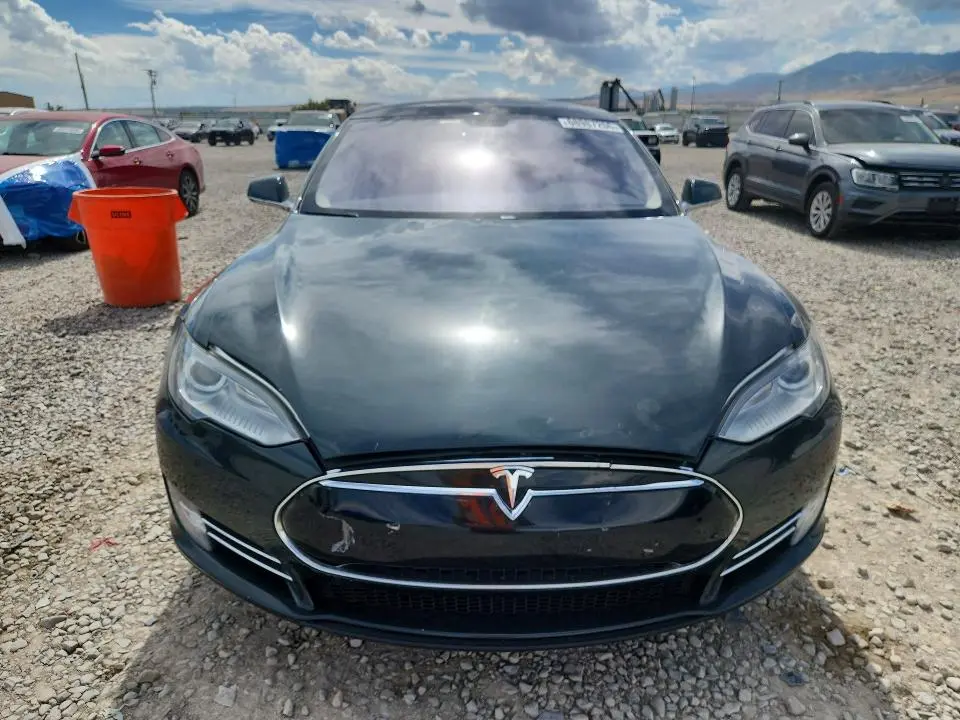 2014 TESLA MODEL S   