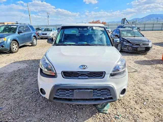 2013 KIA SOUL +  