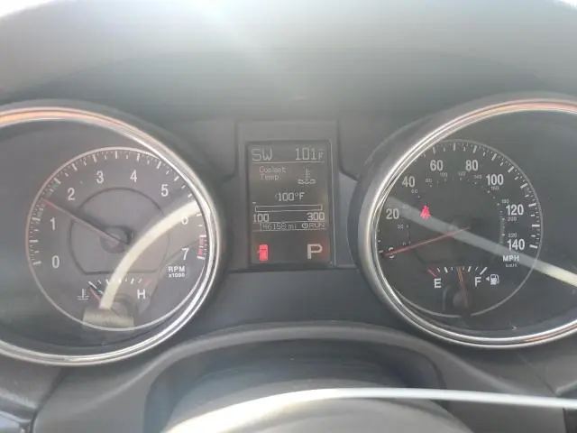 2011 JEEP GRAND CHEROKEE LAREDO  