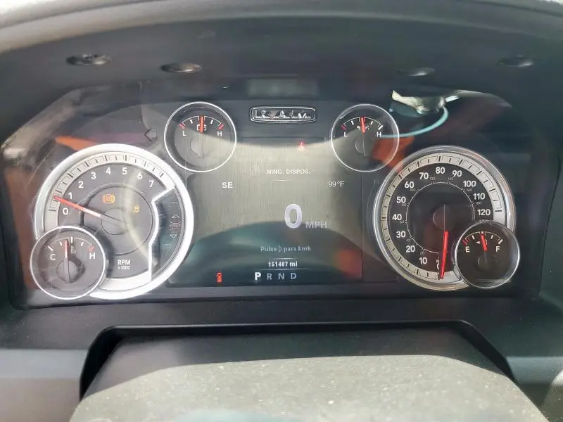 2014 RAM 1500 SLT  