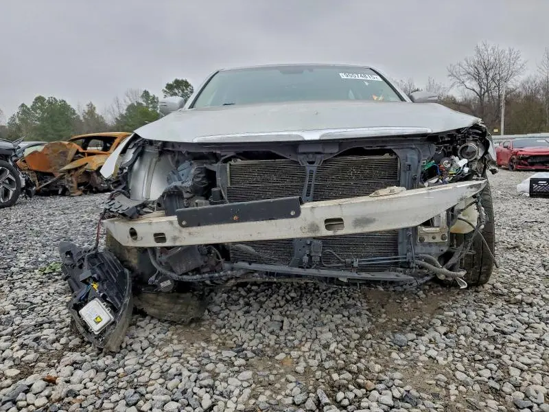 2013 HYUNDAI GENESIS 3.8L  