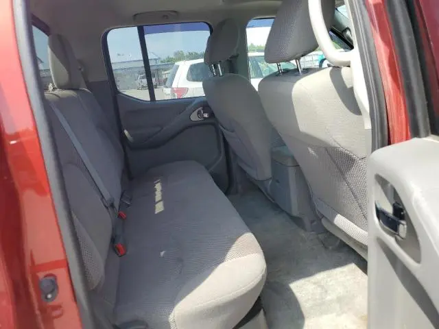 2016 NISSAN FRONTIER S  