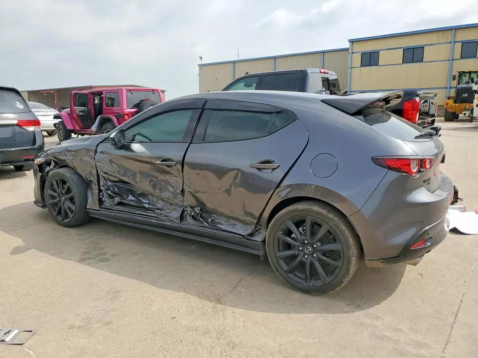 2024 MAZDA 3 PREMIUM PLUS  
