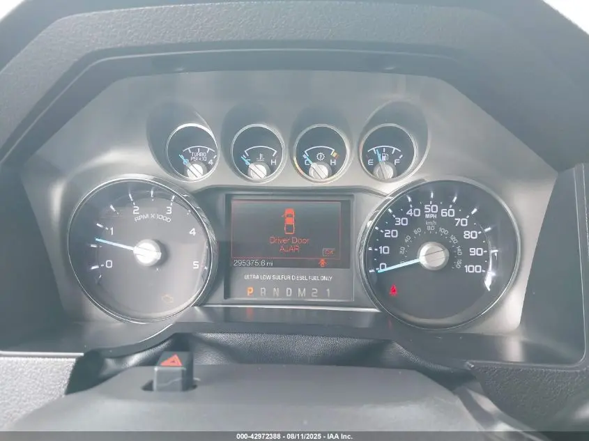 2012 FORD F-250 LARIAT