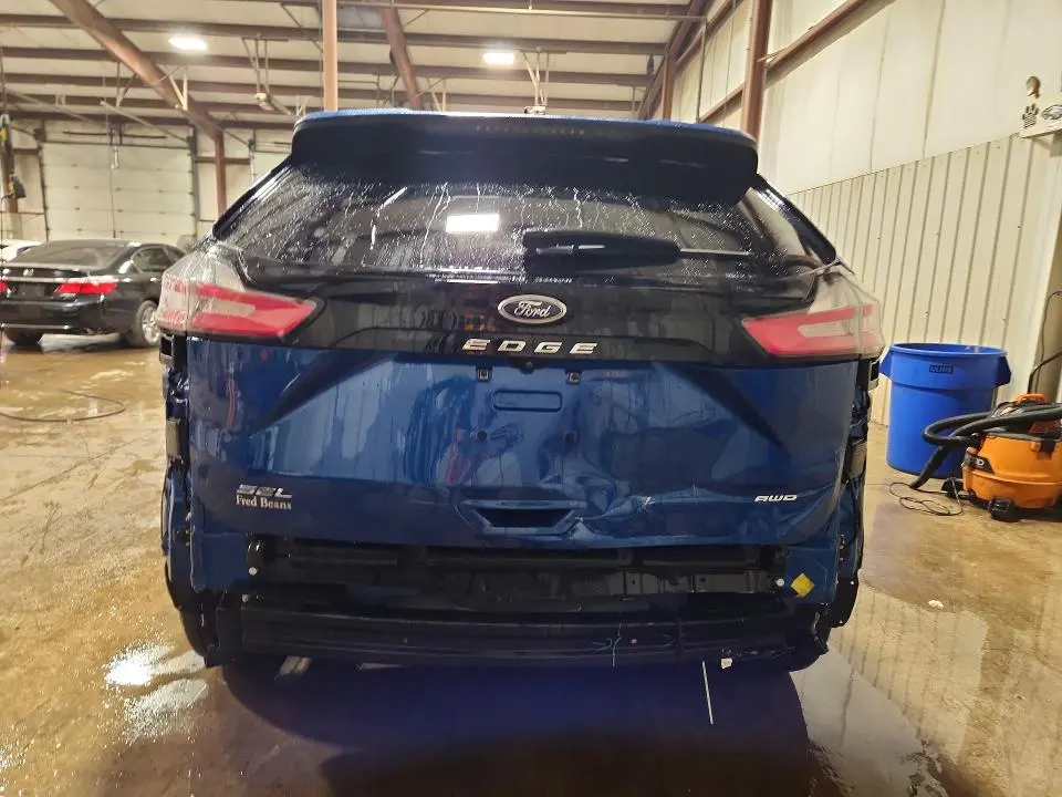 2022 FORD EDGE SEL  