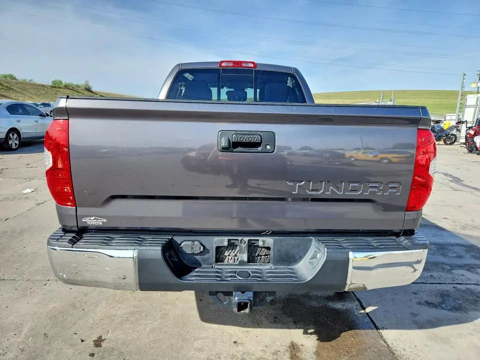2019 TOYOTA TUNDRA SR5  
