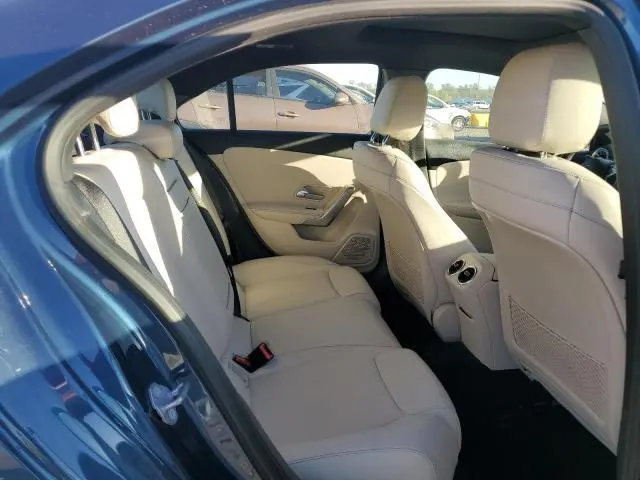 2019 MERCEDES-BENZ A 220  