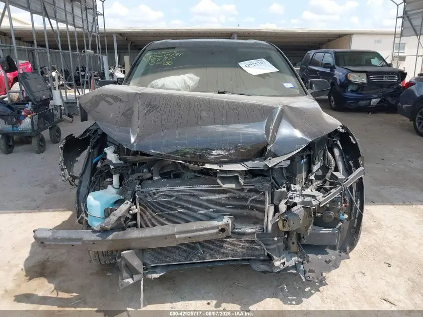 2020 HONDA HR-V AWD LX