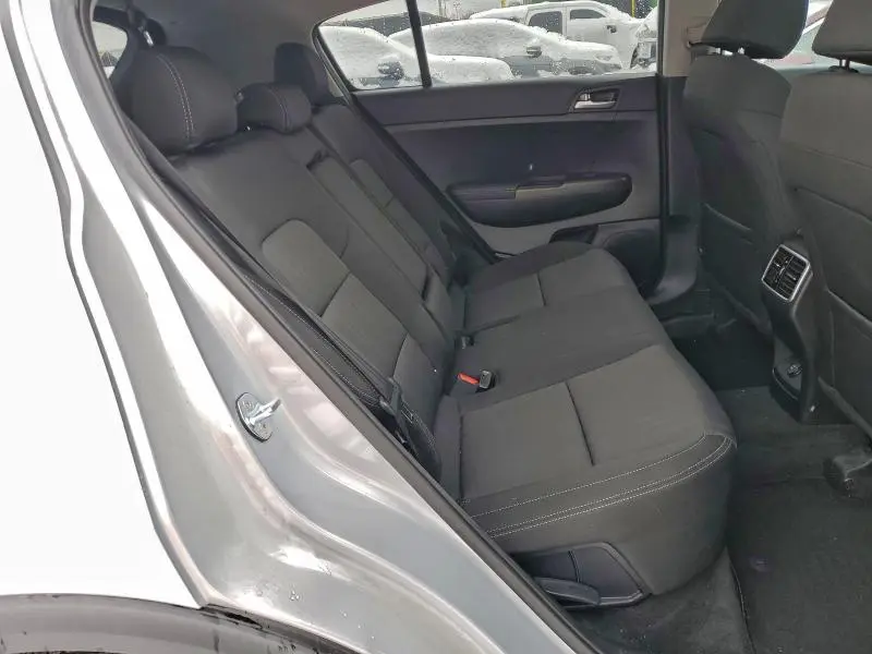 2022 KIA SPORTAGE LX  