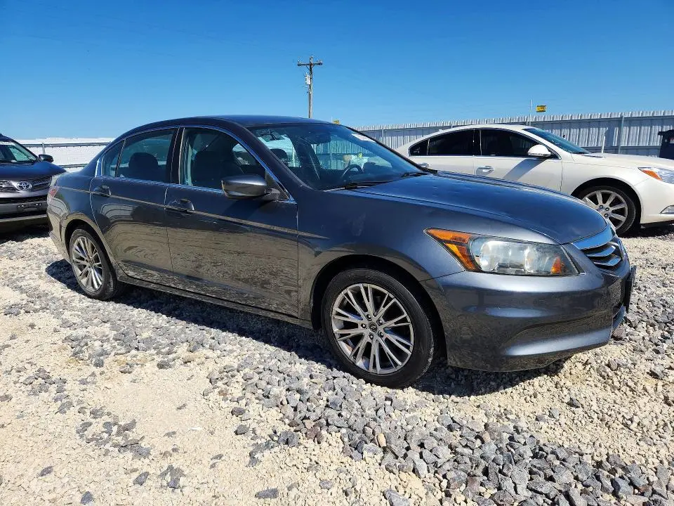 2012 HONDA ACCORD LX  