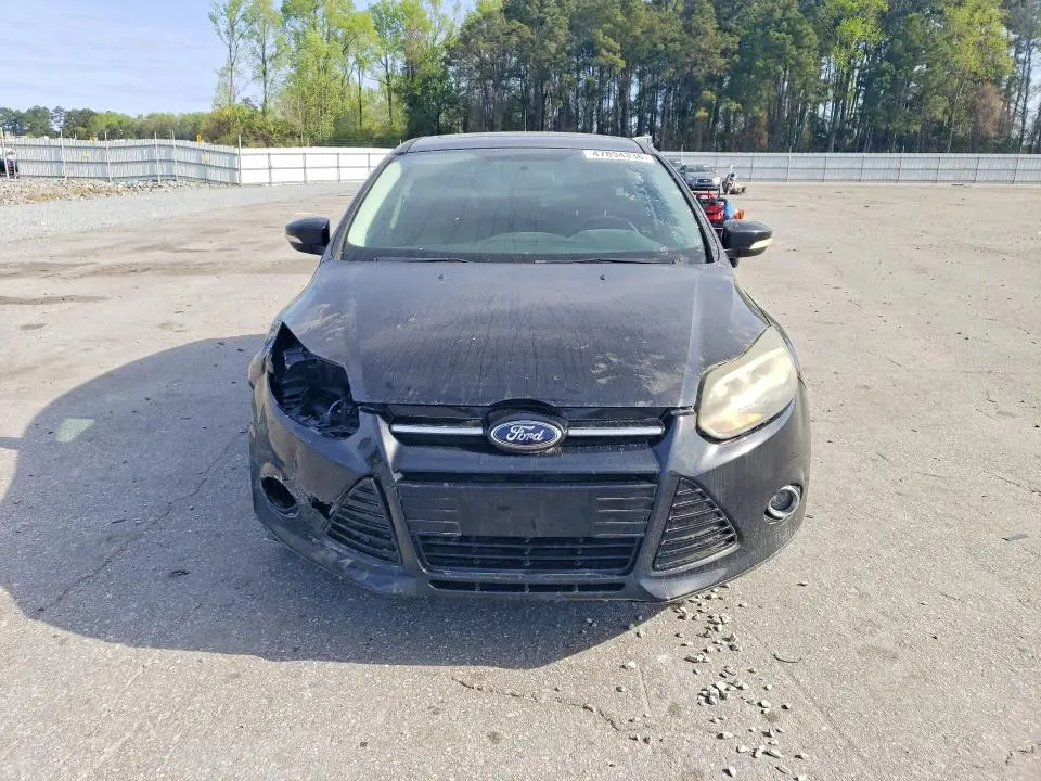 2014 FORD FOCUS TITANIUM  