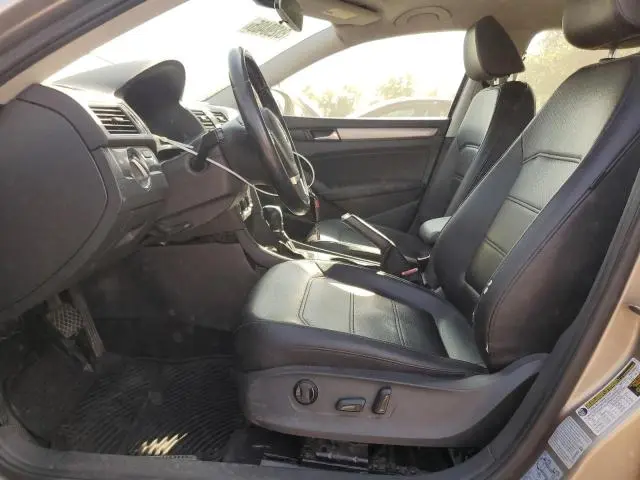 2015 VOLKSWAGEN PASSAT S  