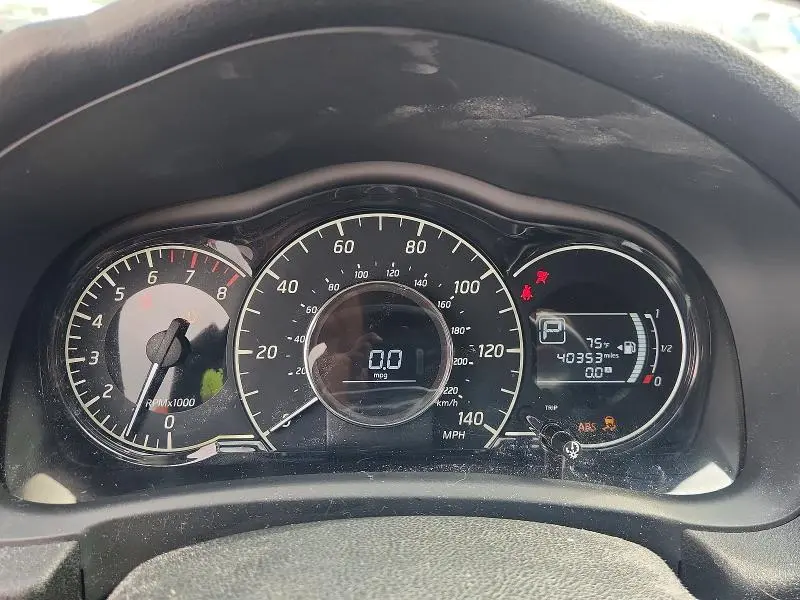 2016 NISSAN VERSA NOTE SV  