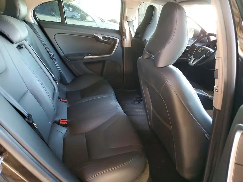 2016 VOLVO S60 PREMIER  