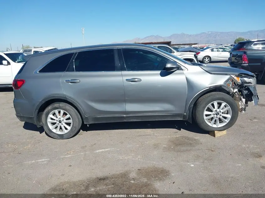 2019 KIA SORENTO 2.4L LX
